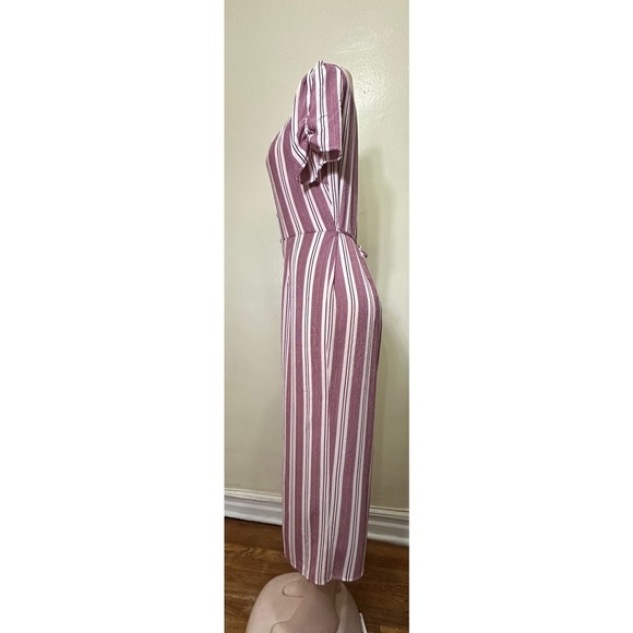 Band of Gypsies Purple and White Jumpsuit with Puff Sleeves - Picture 7 of 13